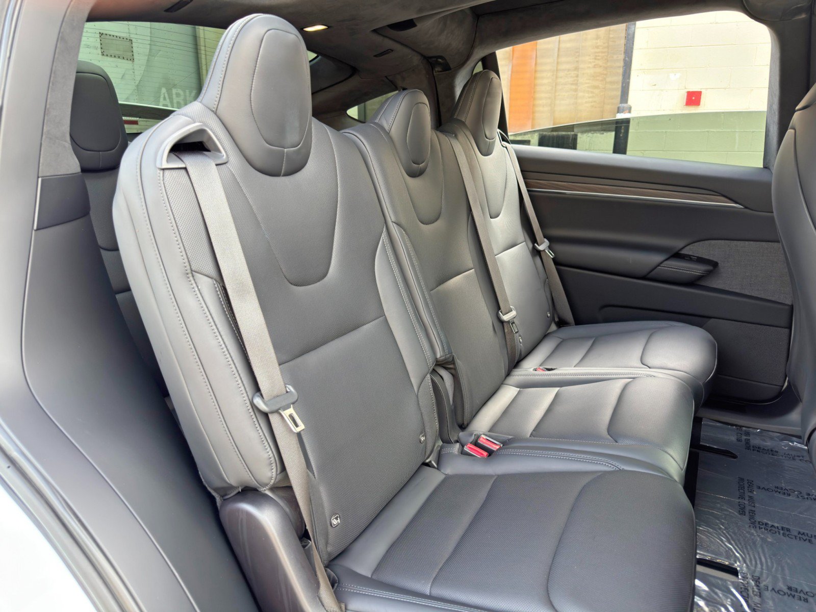 Used 2023 Tesla Model X AWD/4WD image 43