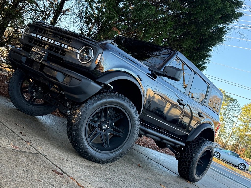 Used 2025 Ford Bronco 4-Door image 5