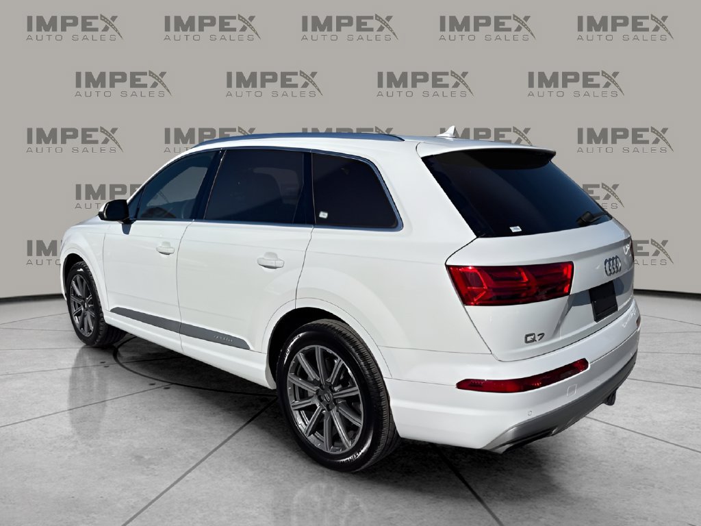 Used 2017 Audi Q7 3.0T Premium Plus w/ Premium Plus Package AWD/4WD image 3