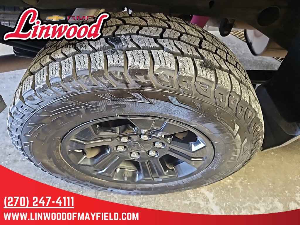 Used 2019 Chevrolet Silverado 1500 LT w/ All Star Edition image 8