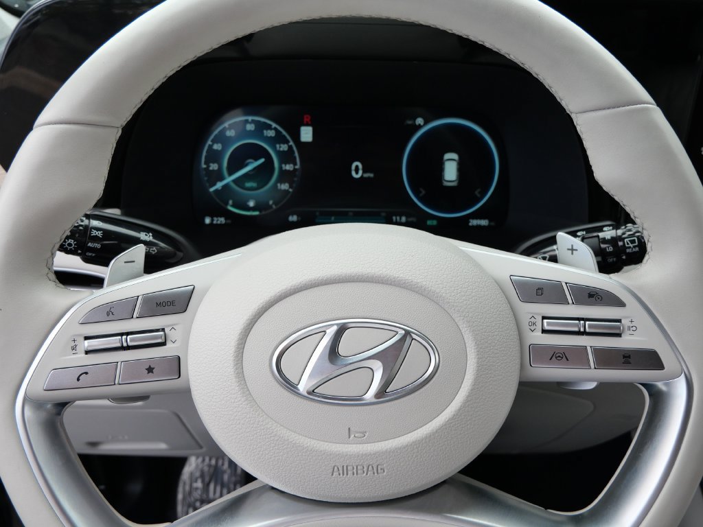 Used 2023 Hyundai Palisade Limited AWD/4WD image 25