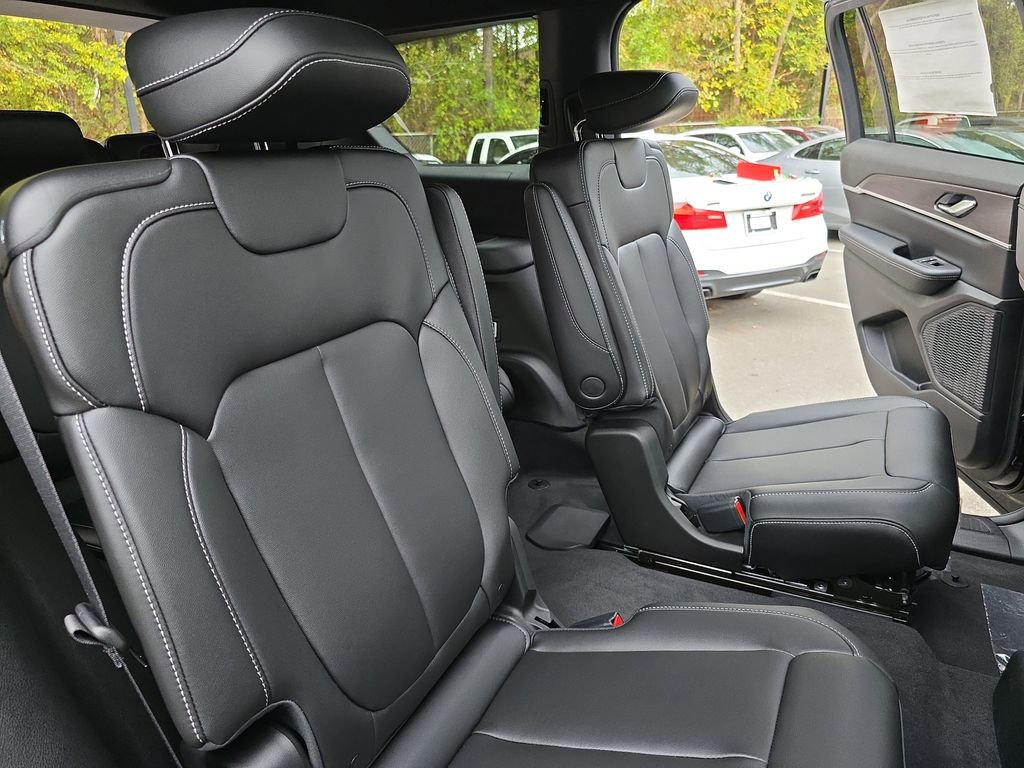 New 2025 Jeep Grand Cherokee L Limited AWD/4WD image 11