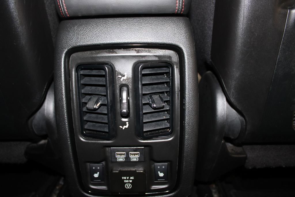 Used 2024 Dodge Durango GT image 33