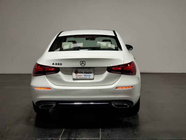 Used 2022 Mercedes-Benz A 220 image 29