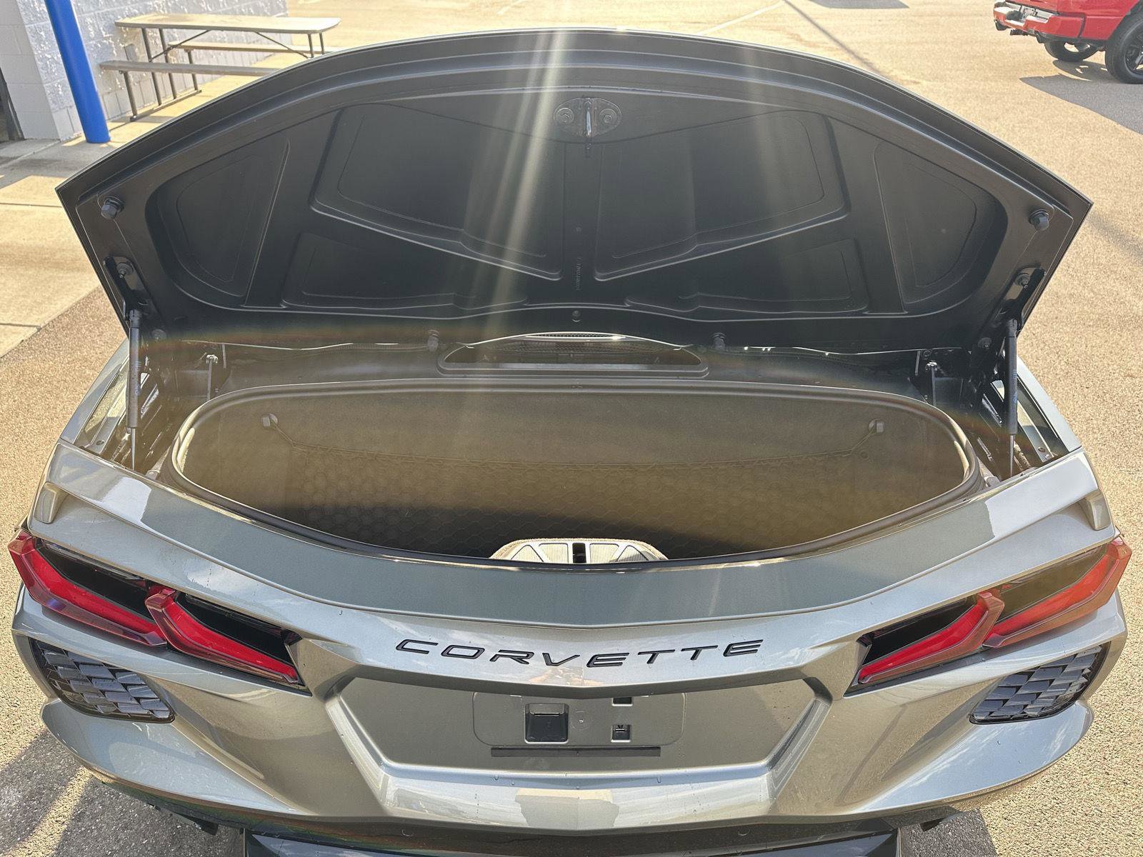 Used 2024 Chevrolet Corvette Stingray Preferred Conv w/ Battery Protection Package RWD image 6