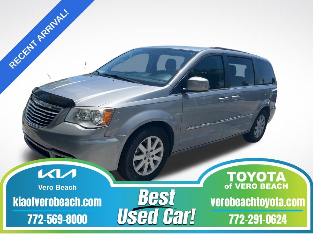 Used 2016 Chrysler Town & Country Touring