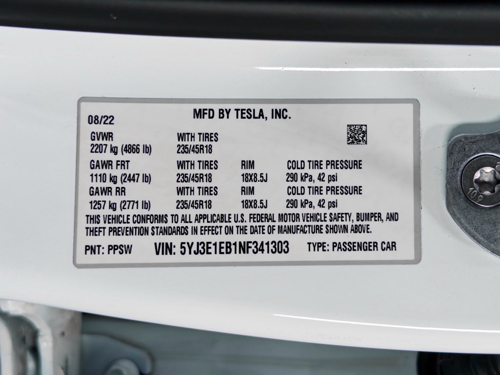 Used 2022 Tesla Model 3 Long Range AWD/4WD image 27