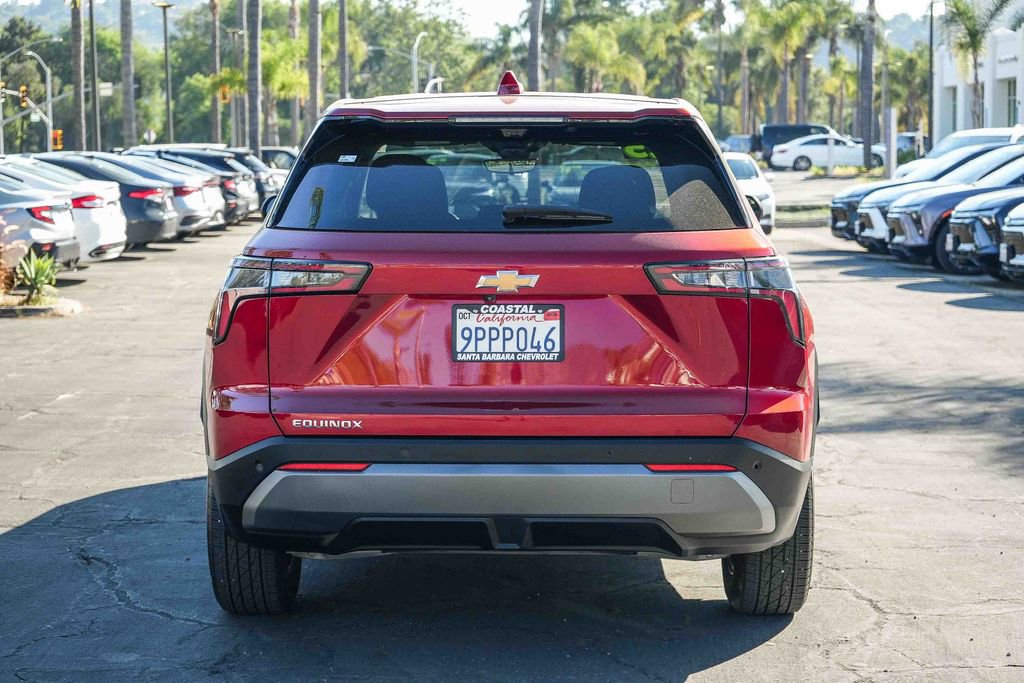 Used 2025 Chevrolet Equinox LT w/ Safety and Technology Package image 5