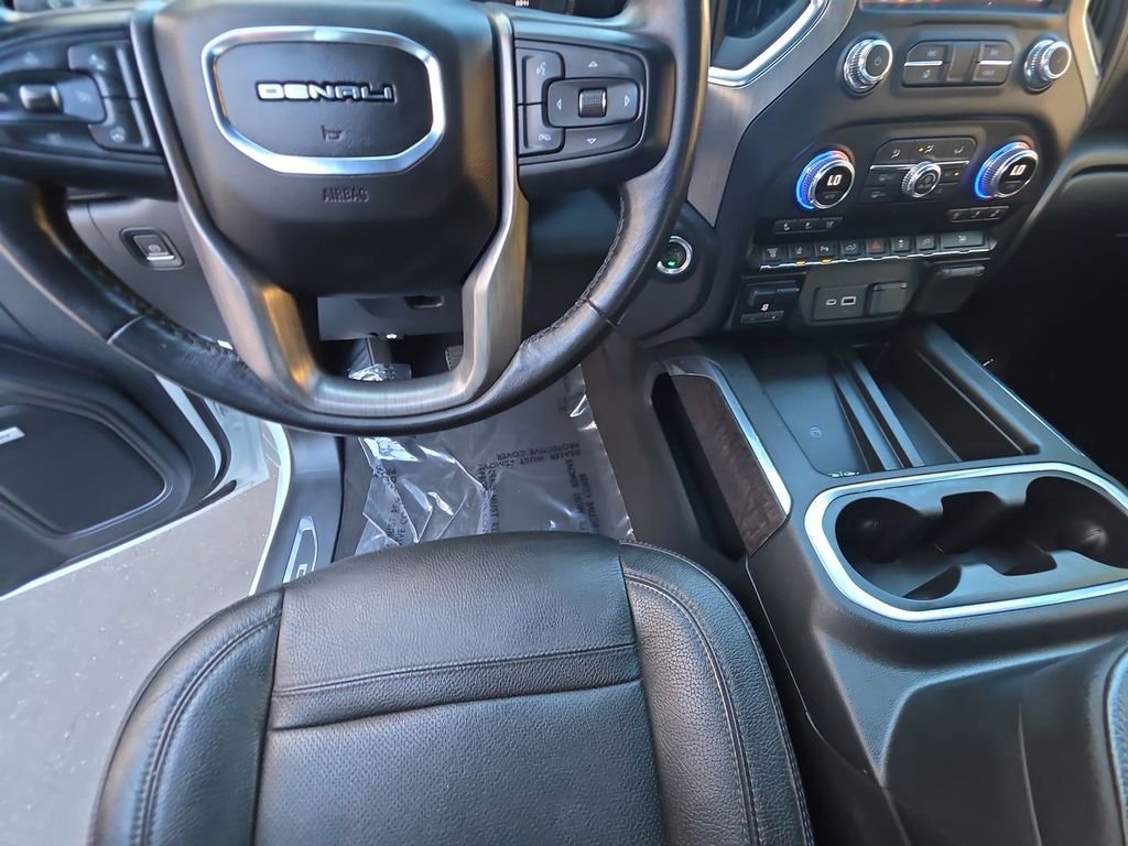 Used 2020 GMC Sierra 3500 Denali w/ Denali Ultimate Package image 11