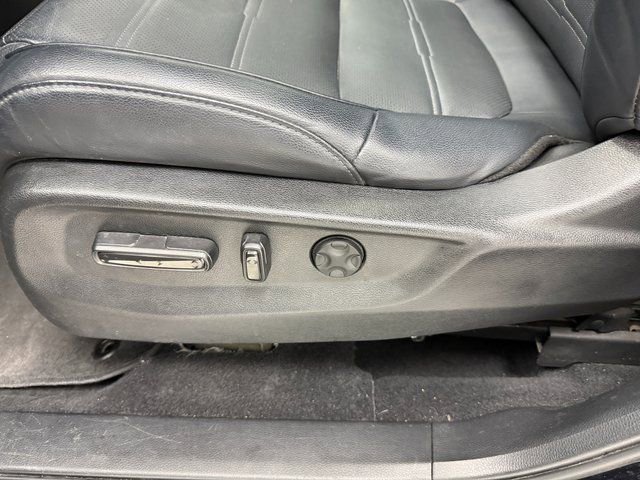 Used 2021 Honda CR-V Touring image 27