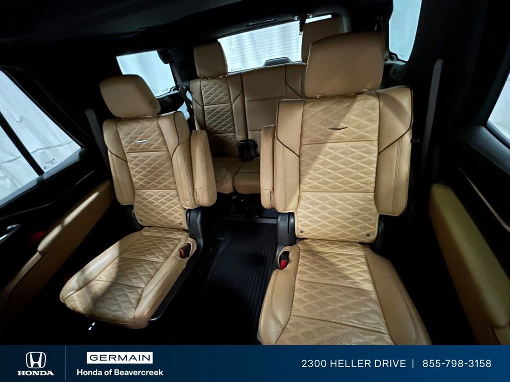 Used 2024 Cadillac Escalade Sport w/ LPO, ONYX Package image 28