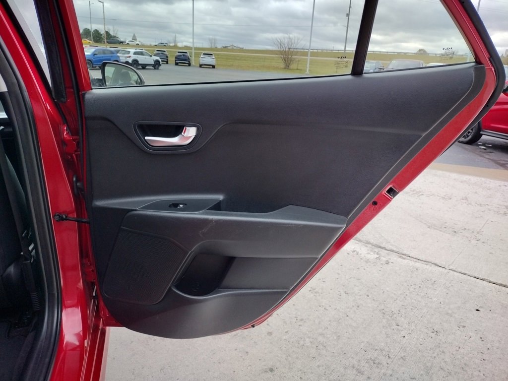 Used 2023 Kia Rio S image 22
