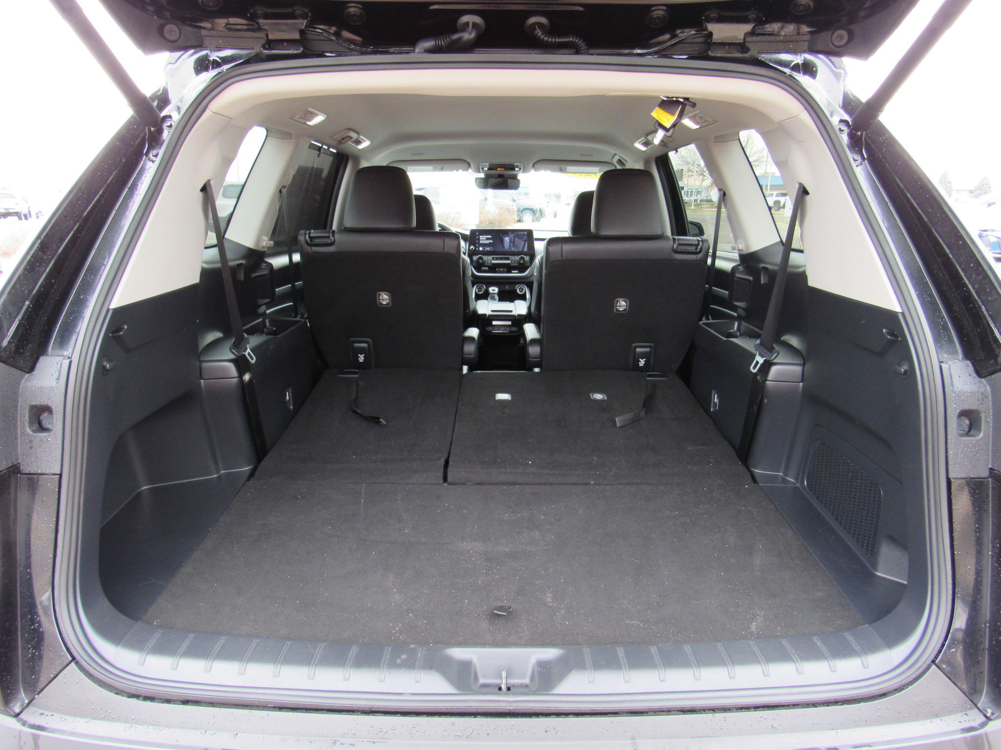 Used 2025 Toyota Grand Highlander XLE image 50