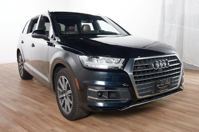Used 2017 Audi Q7 3.0T Premium Plus AWD/4WD image 3