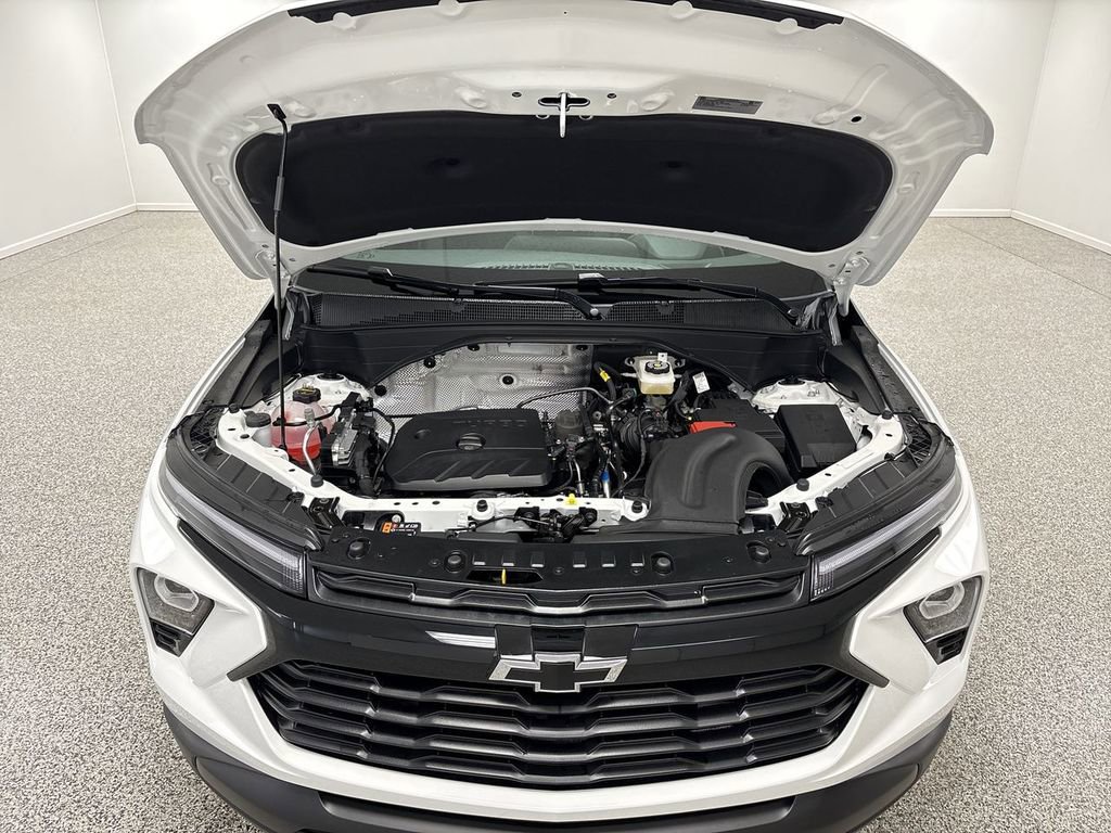New 2026 Chevrolet TrailBlazer LT w/ Convenience Package AWD/4WD image 16