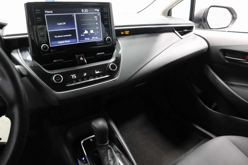 Used 2022 Toyota Corolla LE image 31