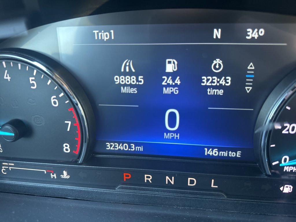 Used 2022 Ford Explorer XLT w/ Equipment Group 202A image 26