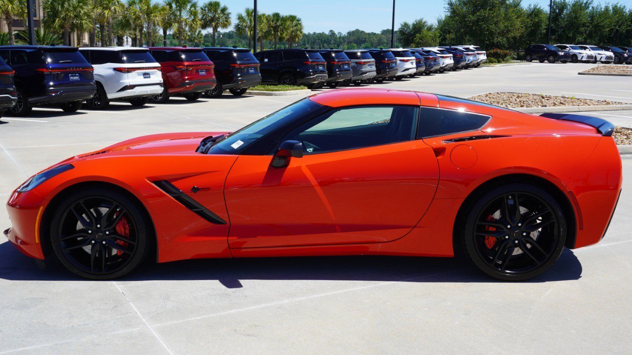 Used 2016 Chevrolet Corvette Stingray Coupe w/ 2LT Preferred Equipment Group RWD image 5