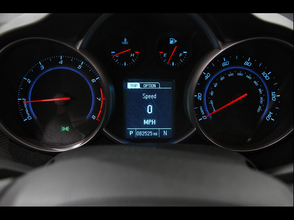 Certified 2013 Chevrolet Cruze LT w/ All-Star Edition FWD image 8