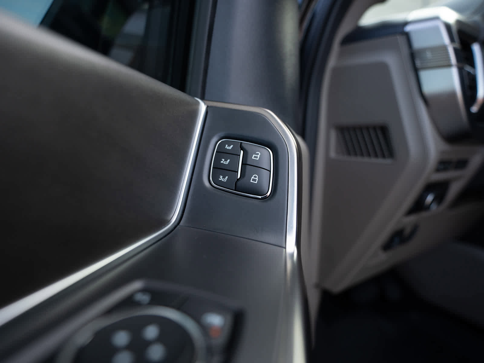 Used 2024 Ford F150 Platinum w/ Equipment Group 703A Plus image 33