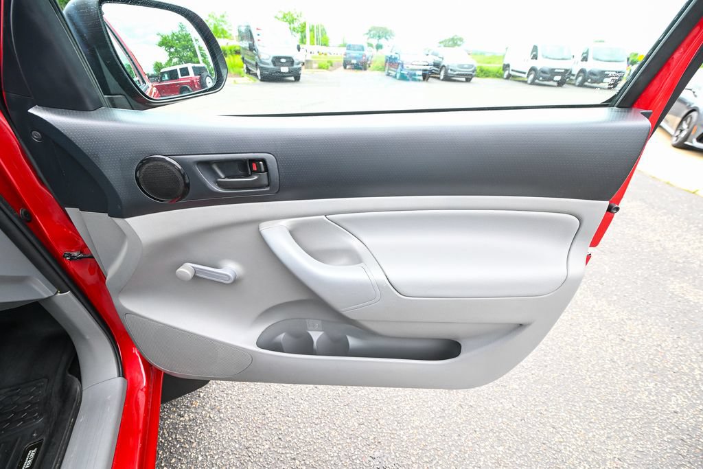 Used 2014 Toyota Tacoma 4x4 Regular Cab image 23