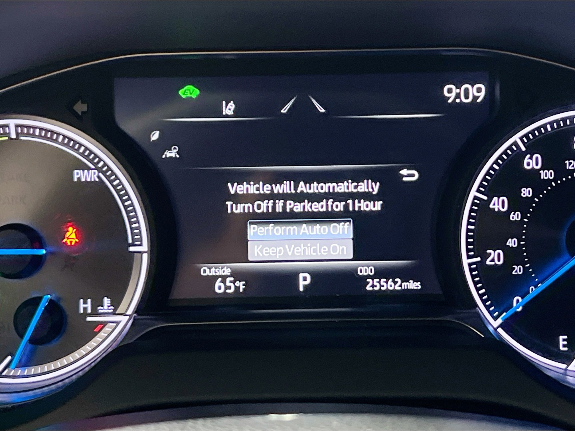 Used 2024 Toyota Venza Nightshade AWD/4WD image 23