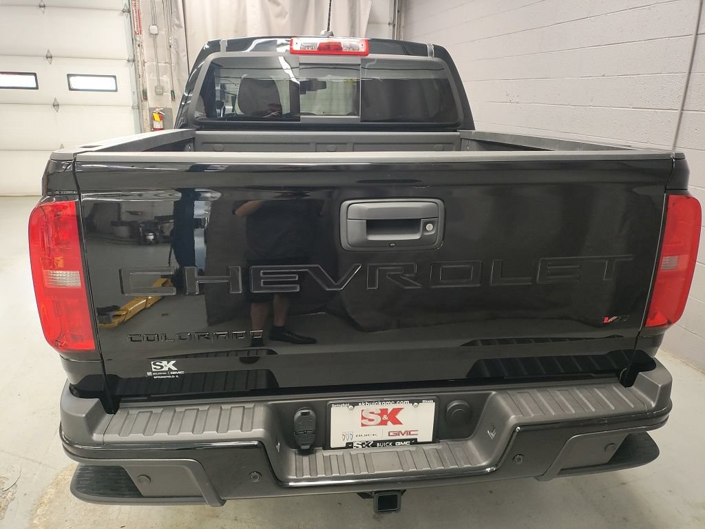 Used 2022 Chevrolet Colorado Z71 AWD/4WD image 18