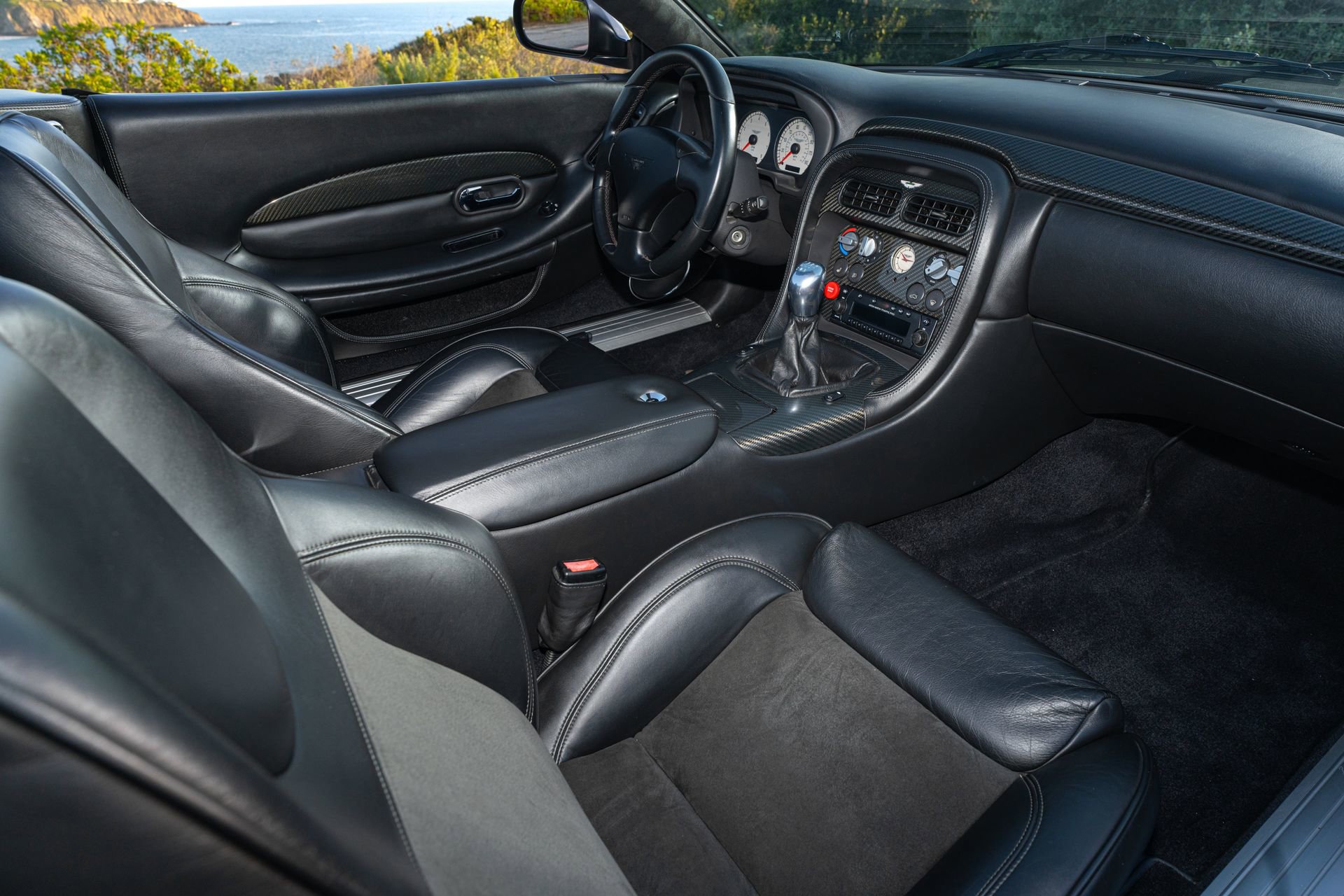 Used 2003 Aston Martin DB7 Vantage image 16