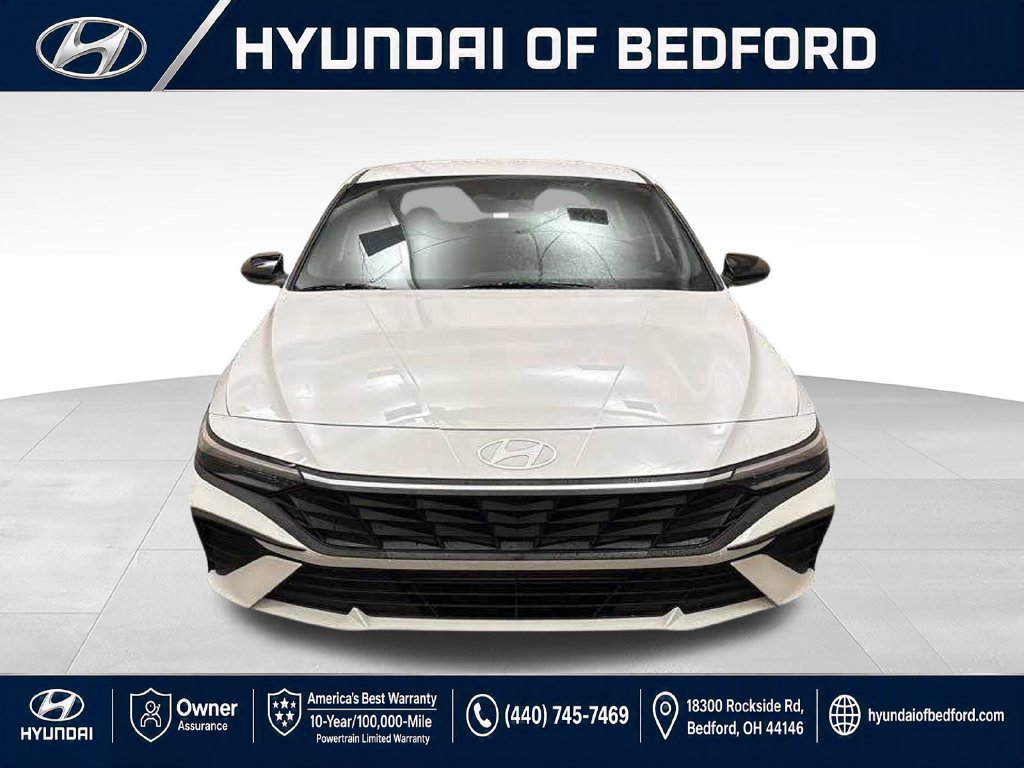 Used 2026 Hyundai Elantra SEL Sport Premium FWD image 2