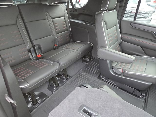 New 2026 GMC Yukon XL AT4 Ultimate w/ LPO, Illumination Package AWD/4WD image 32