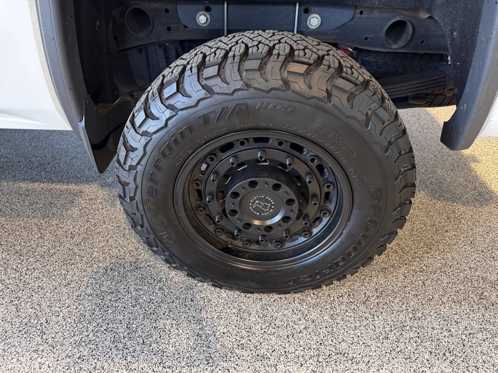 Used 2019 GMC Sierra 2500 Denali w/ Duramax Plus Package AWD/4WD image 11