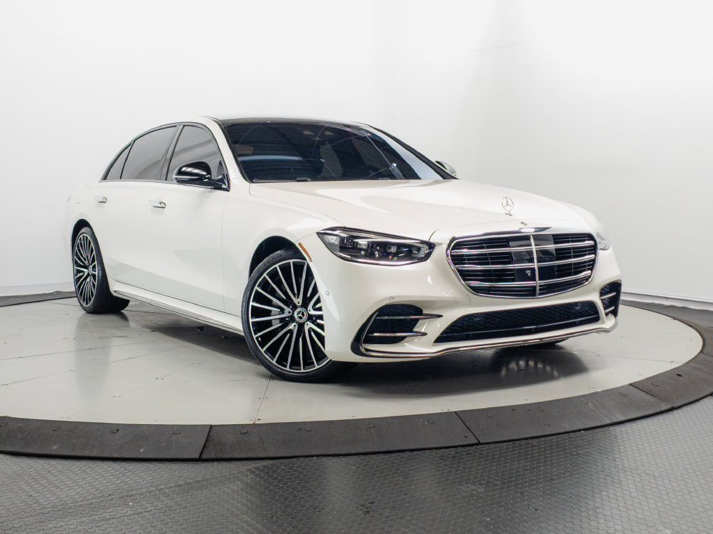 Used 2023 Mercedes-Benz S 580 4MATIC Sedan image 1