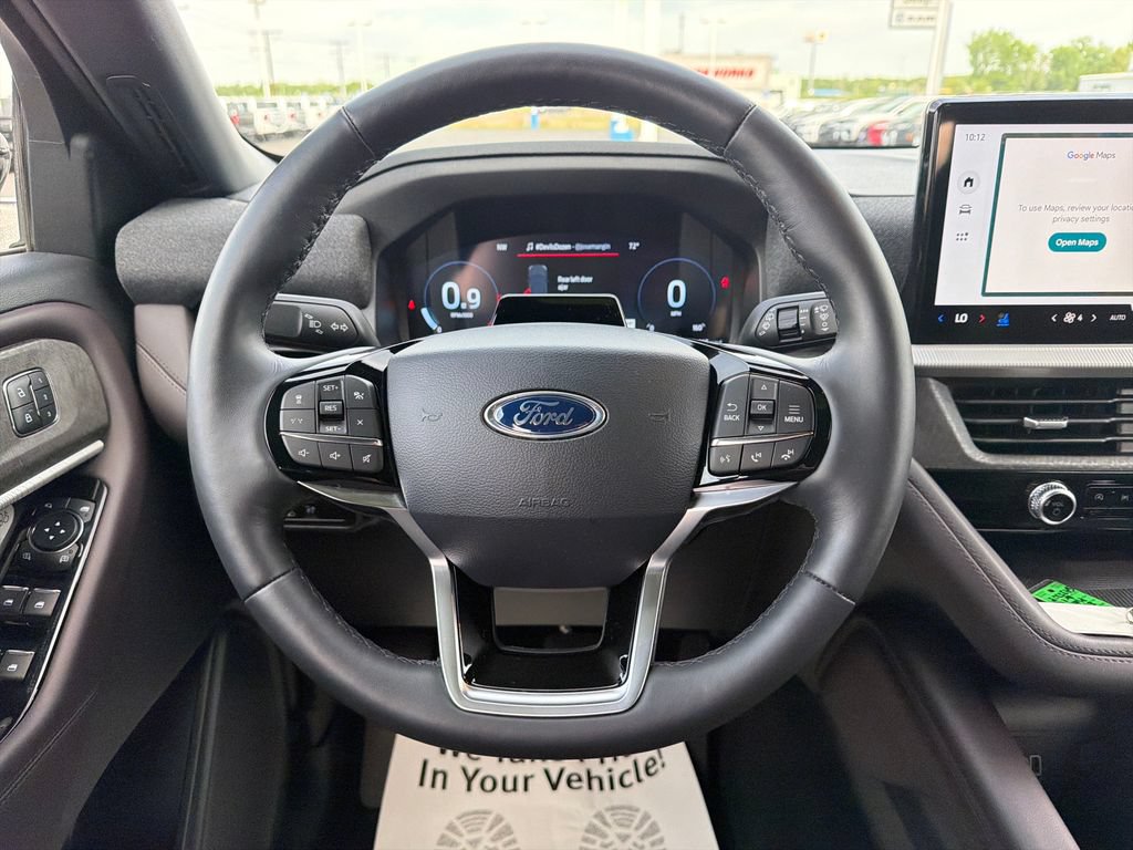 Used 2026 Ford Explorer Platinum w/ LUX Leather Package AWD/4WD image 14