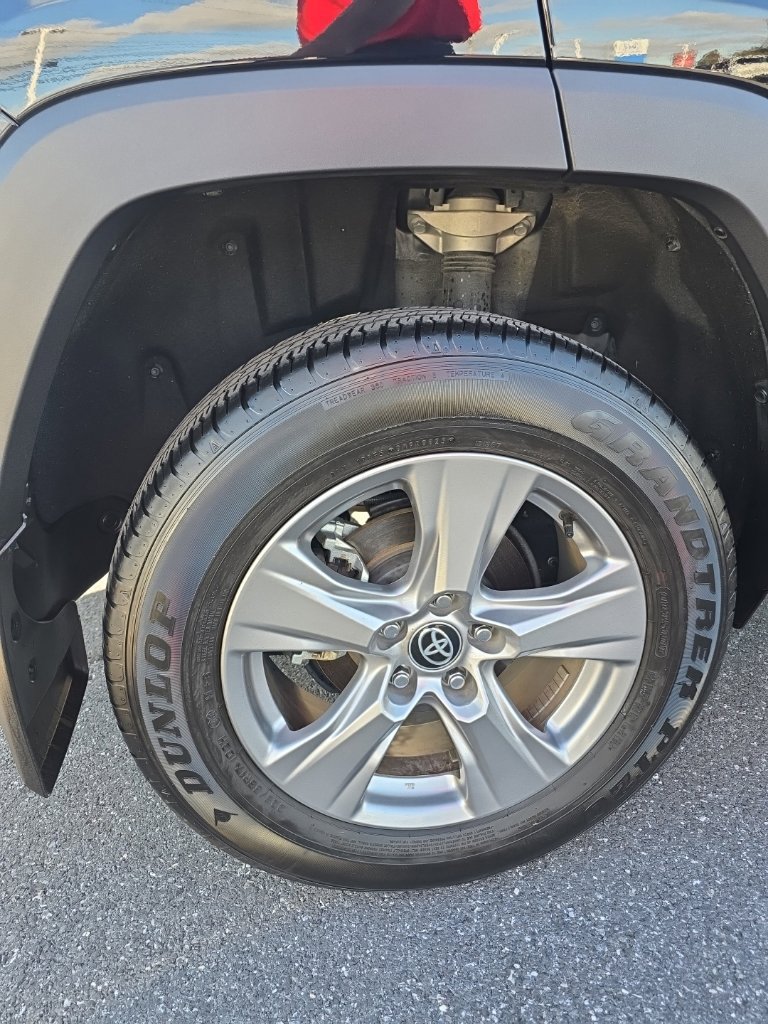 Certified 2025 Toyota RAV4 XLE w/ Convenience Package AWD/4WD image 13