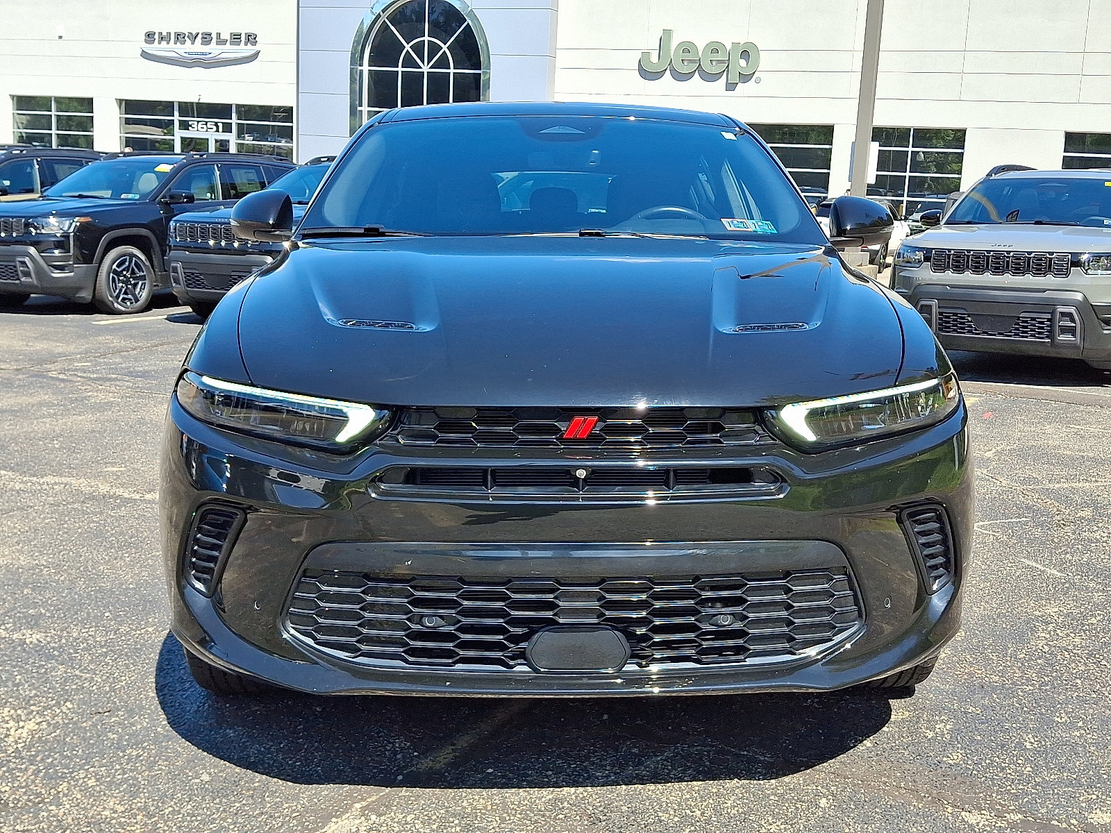 Used 2024 Dodge Hornet R/T w/ Tech Pack w/o Parking AWD/4WD image 2