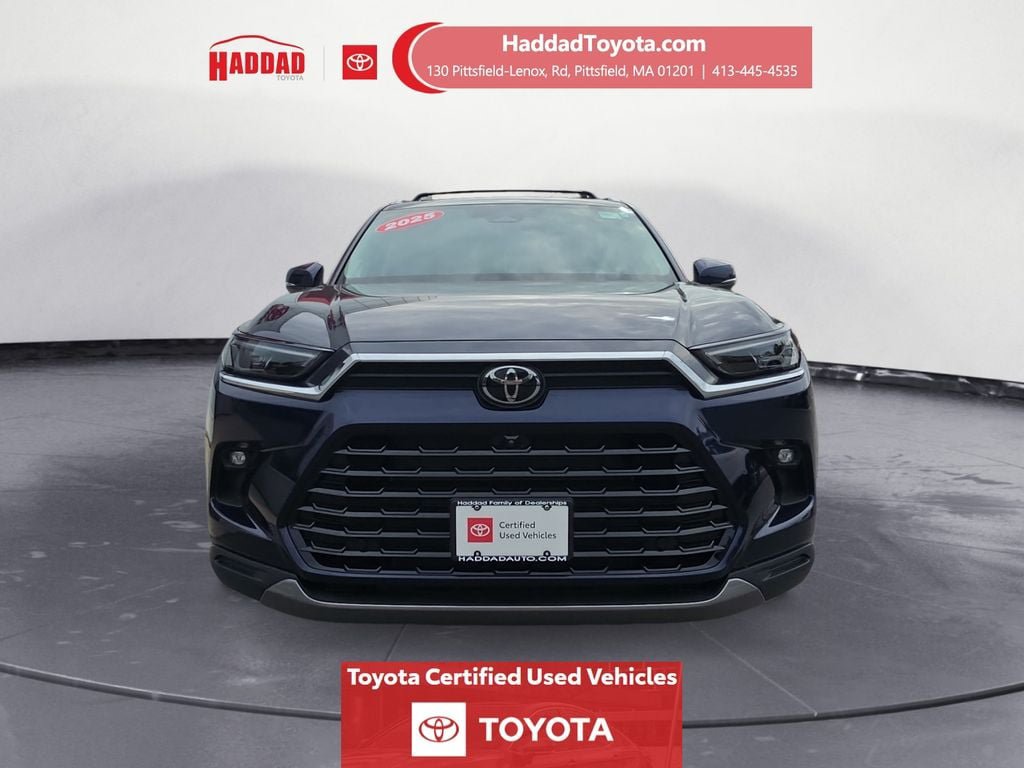 Certified 2025 Toyota Grand Highlander AWD image 9