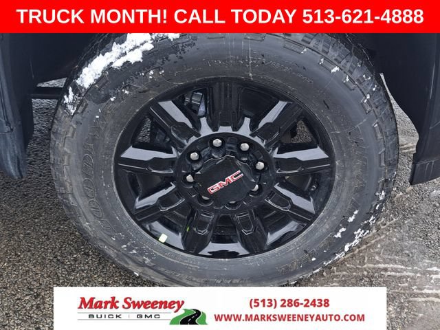 New 2026 GMC Sierra 2500 AT4 w/ AT4 Premium Plus Package AWD/4WD image 4