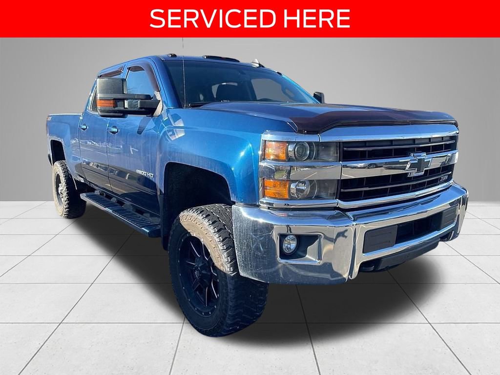 Used 2019 Chevrolet Silverado 2500 LT w/ LT Convenience Package image 3