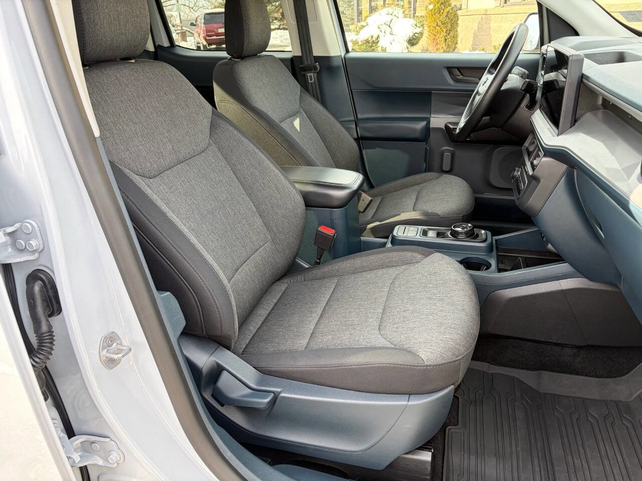 Used 2025 Ford Maverick XLT w/ Equipment Group 301A image 9