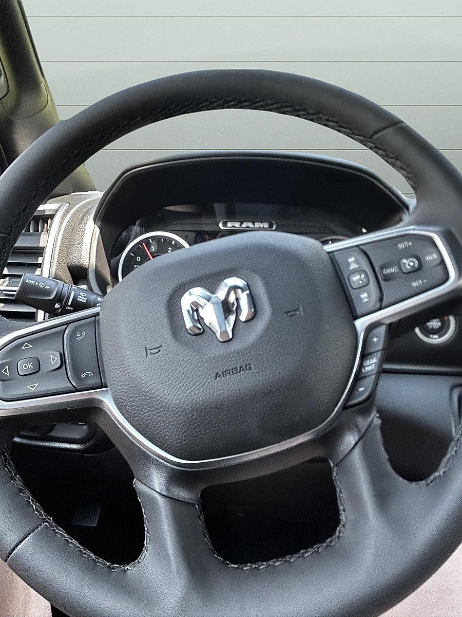 New 2025 RAM 2500 Big Horn AWD/4WD image 25