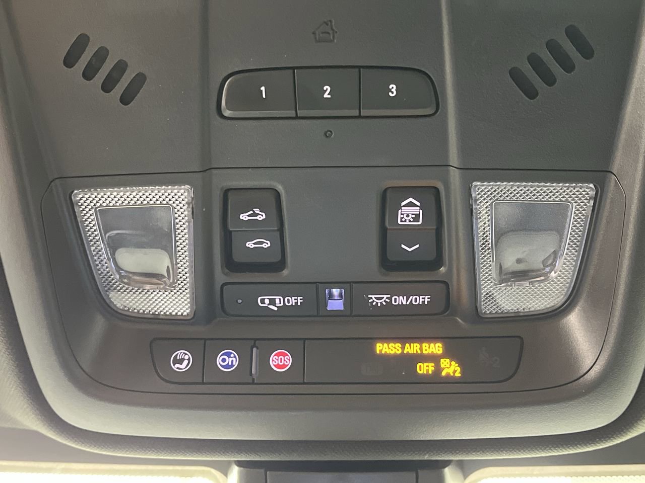Certified 2024 Cadillac XT5 Sportv w/ LPO, Floor Liner Package AWD/4WD image 29