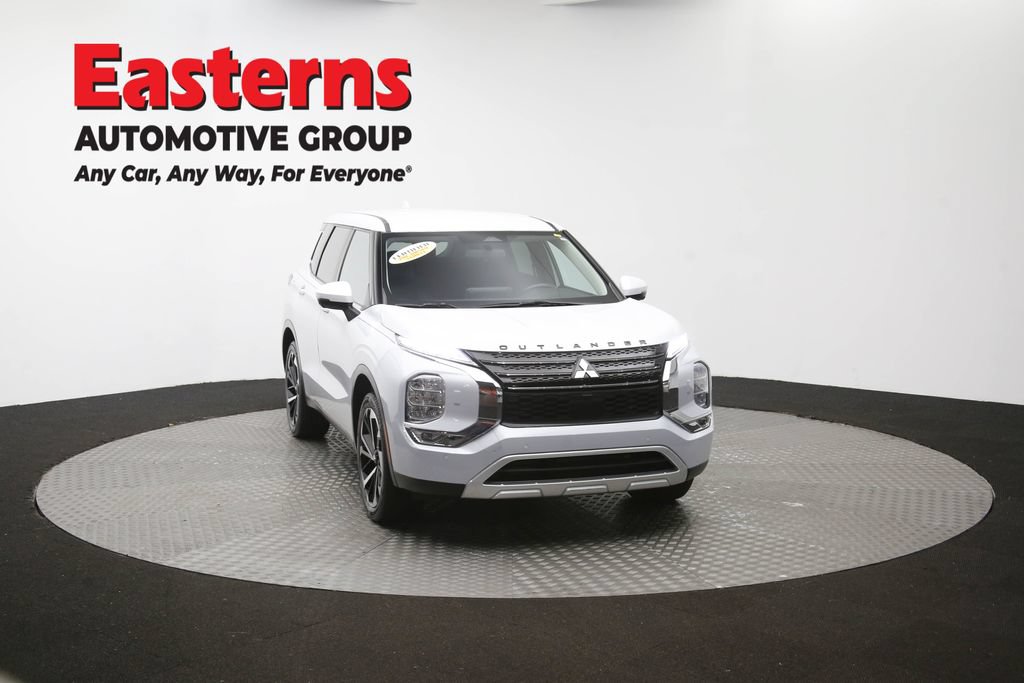 Used 2024 Mitsubishi Outlander SE AWD/4WD image 50
