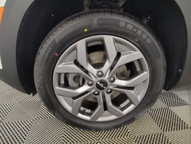 Used 2024 Kia Seltos S AWD/4WD image 17