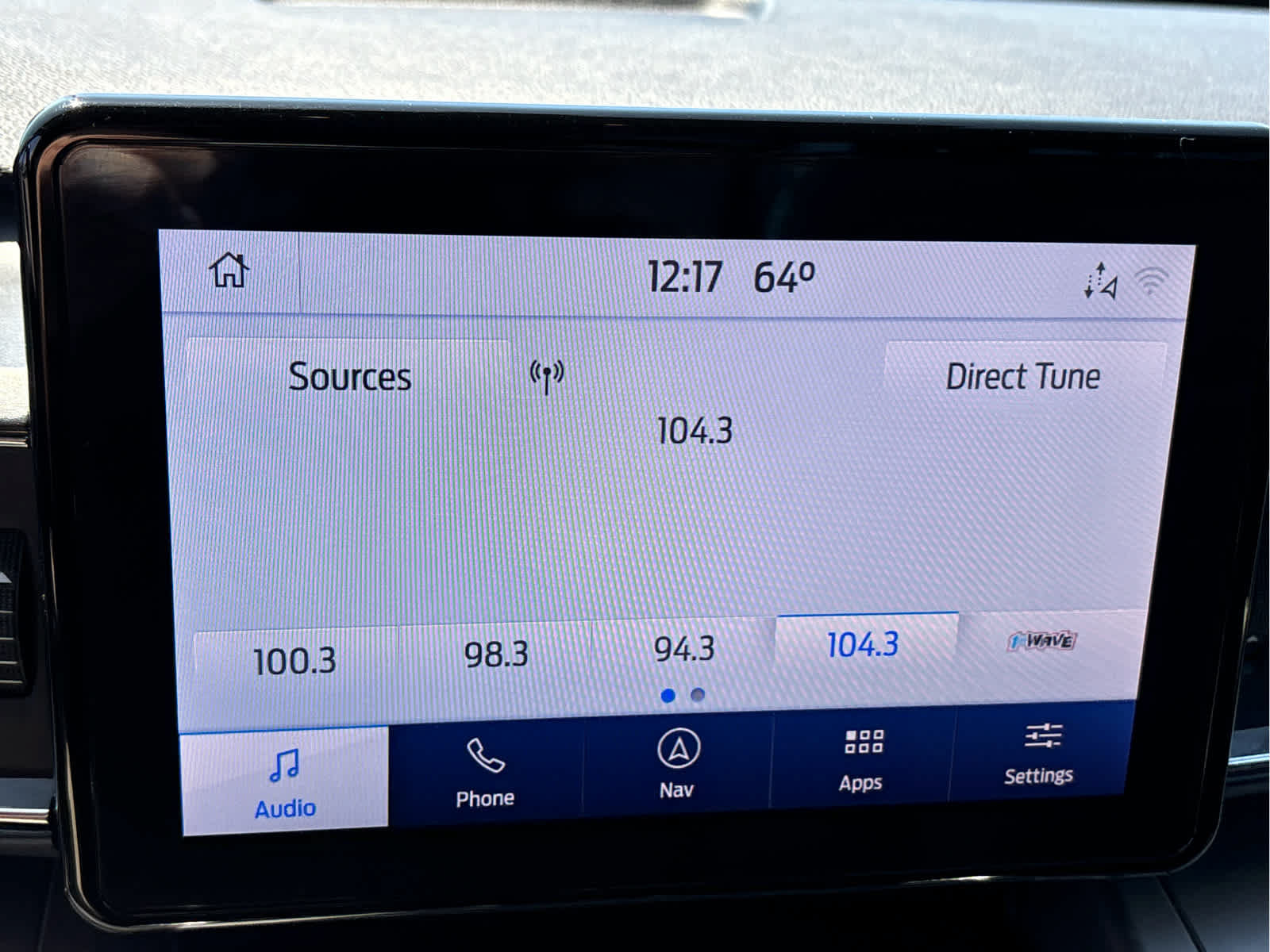 Used 2021 Ford Explorer XLT w/ Equipment Group 202A AWD/4WD image 14