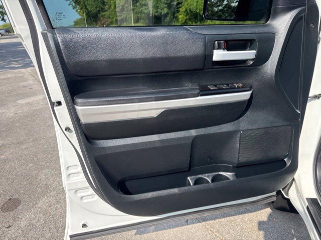 Used 2017 Toyota Tundra SR5 AWD/4WD image 14