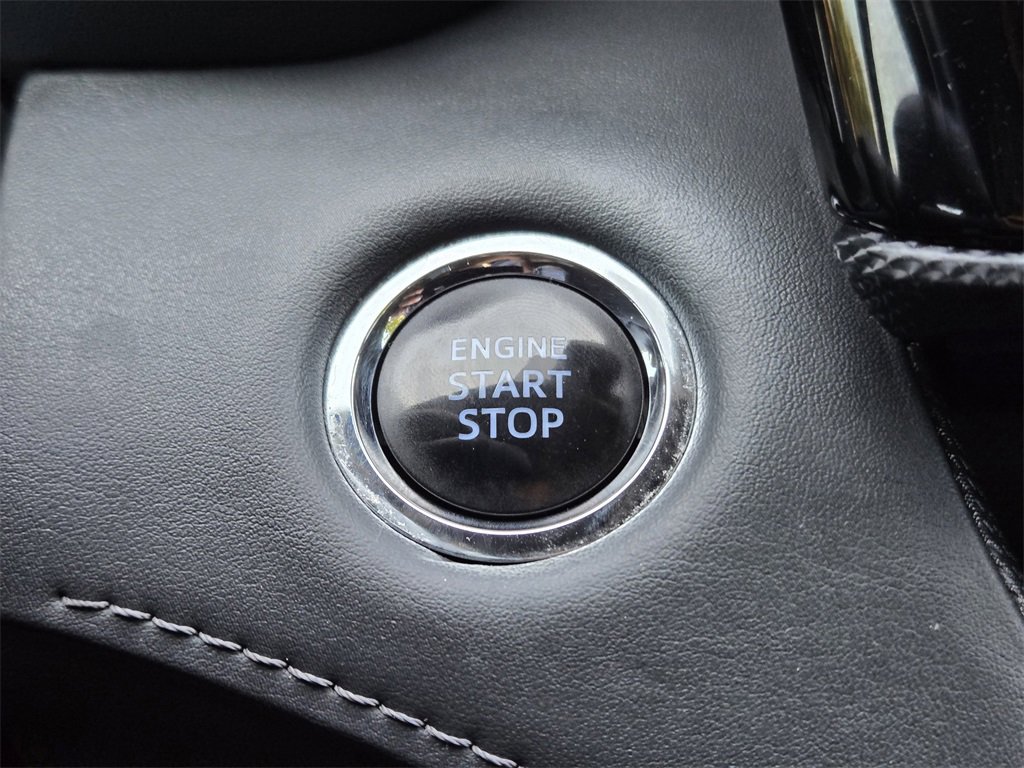 Used 2022 Toyota Highlander XSE image 24