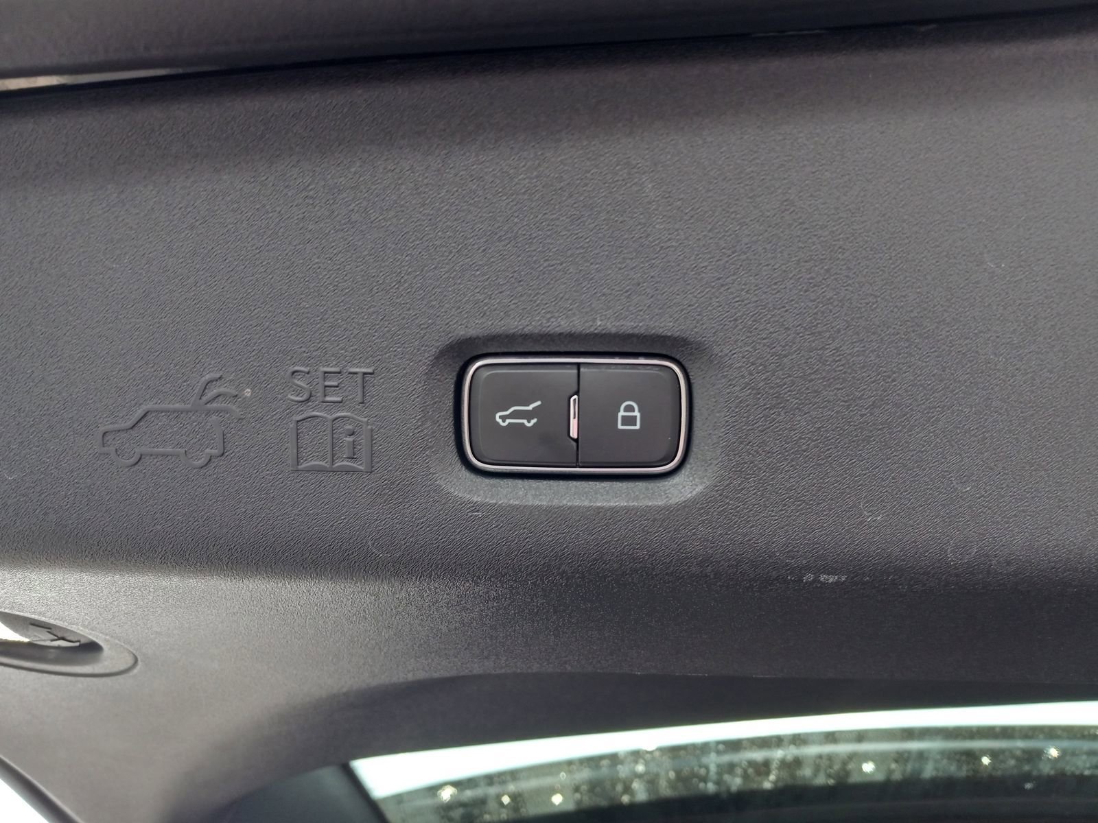 Used 2025 Ford Expedition Max King Ranch image 12