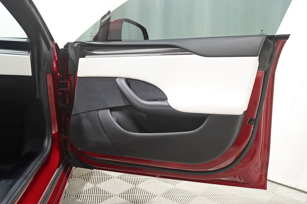 Used 2023 Tesla Model S Plaid AWD/4WD image 37