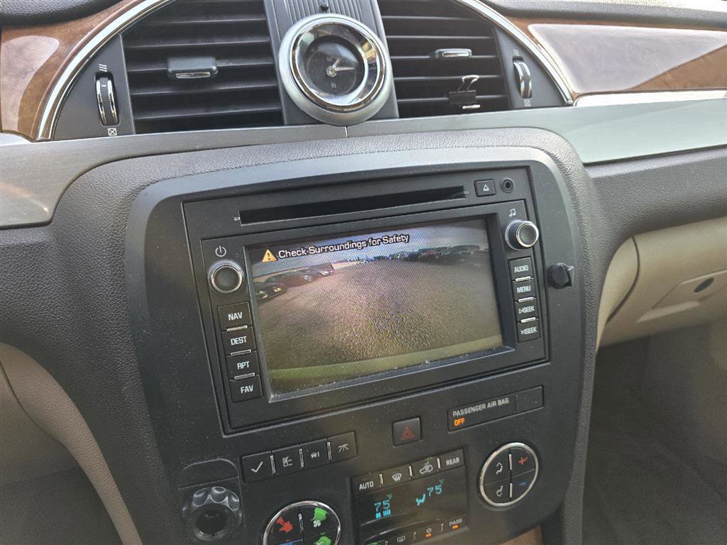 Used 2012 Buick Enclave Premium image 18