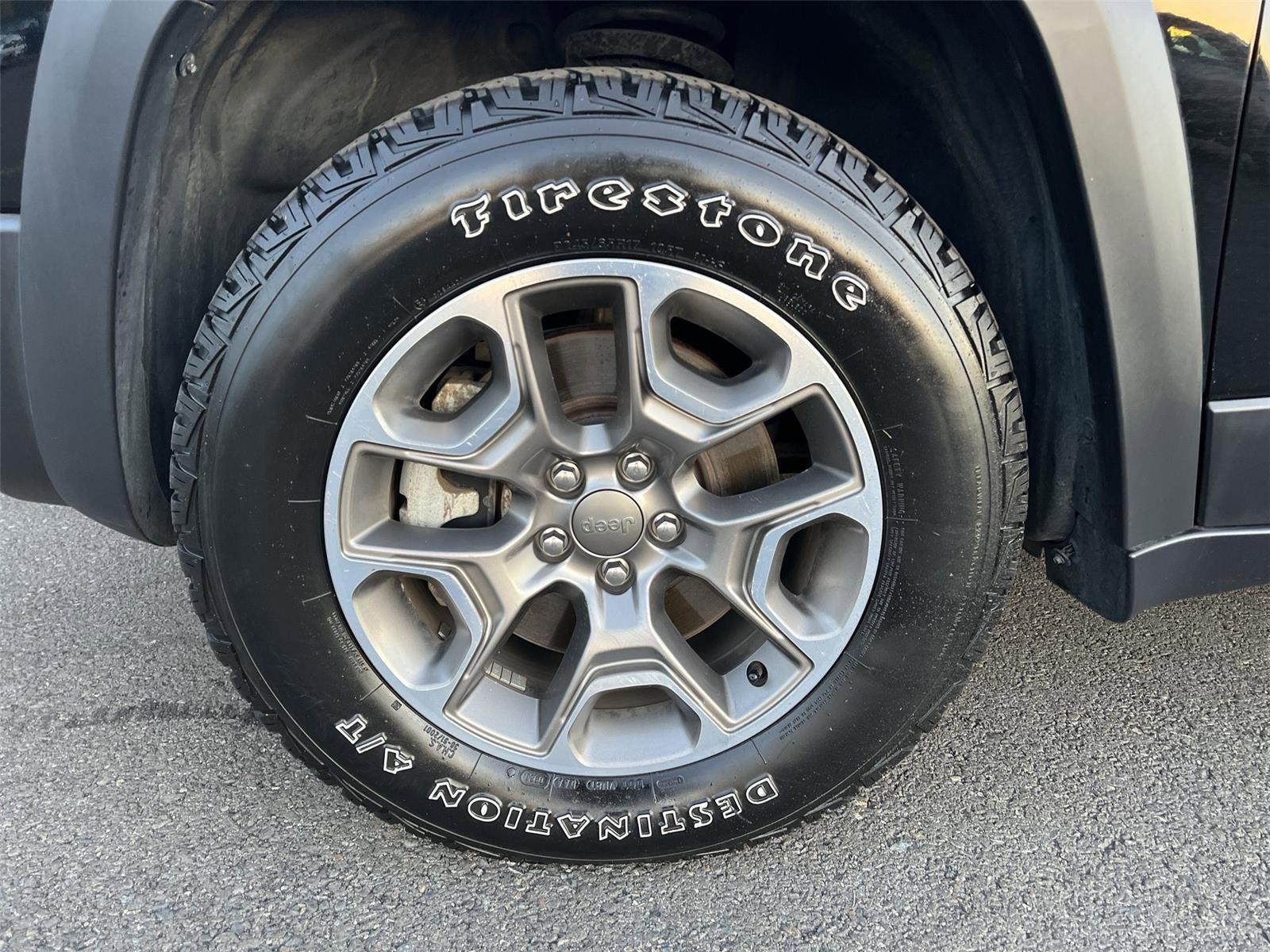 Used 2021 Jeep Cherokee Trailhawk w/ Trailer Tow Group image 9